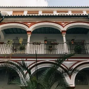 https://esencia-de-sevilla-seville.es-andalucia.com
